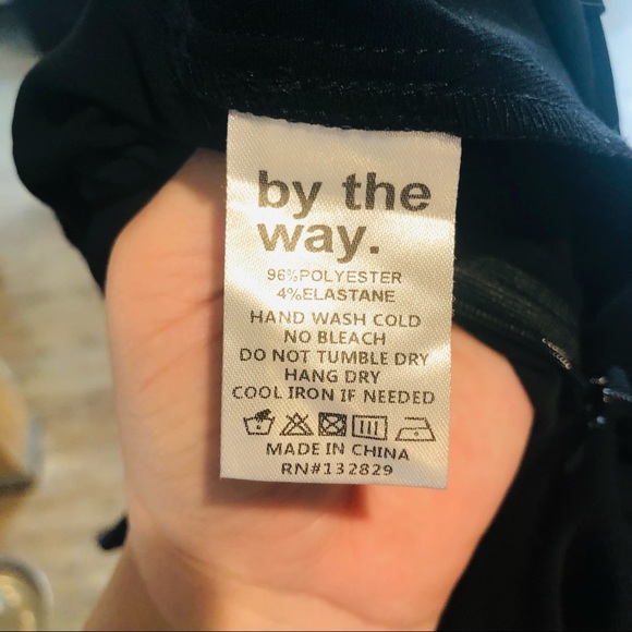 By The Way off jumpsuit - Picture 6 of 6